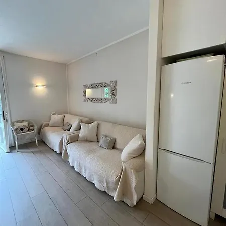 Apartment Cry *